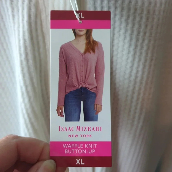 Isaac Mizrahi Waffle Knit top. XL. NWT. - Picture 4 of 9